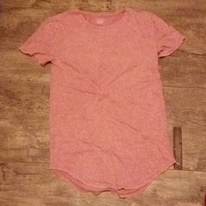 Women's shirt mauve color very comfortable soft and long past waist